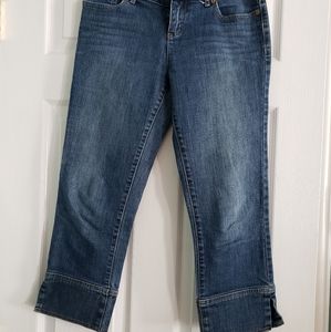 Vera Wang Straight leg Capris